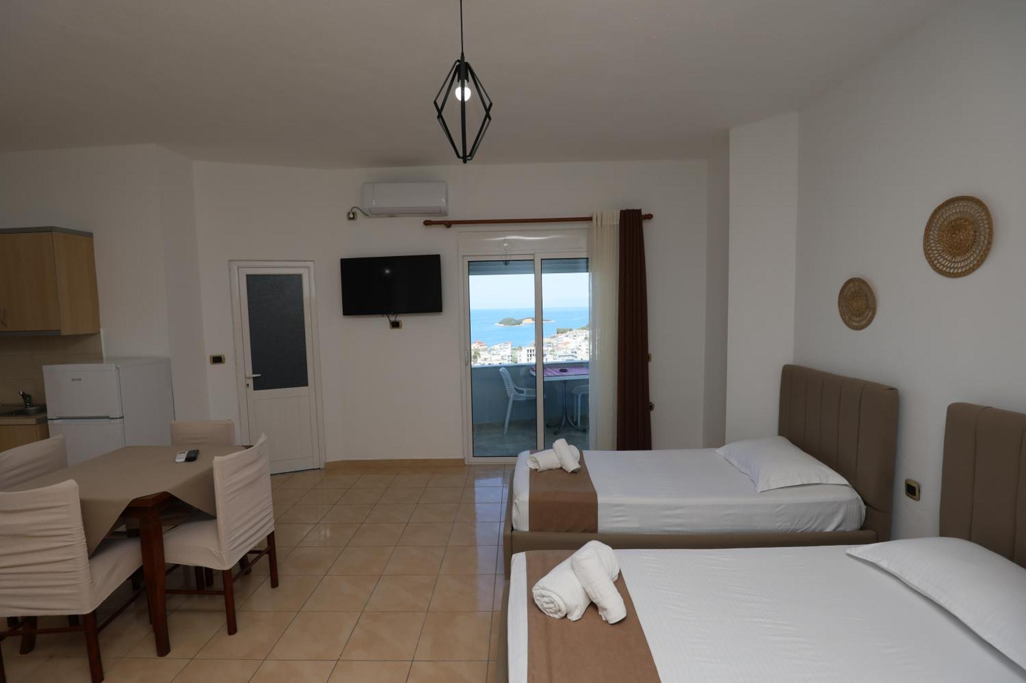 Michelle Apartments Ksamil Exterior photo