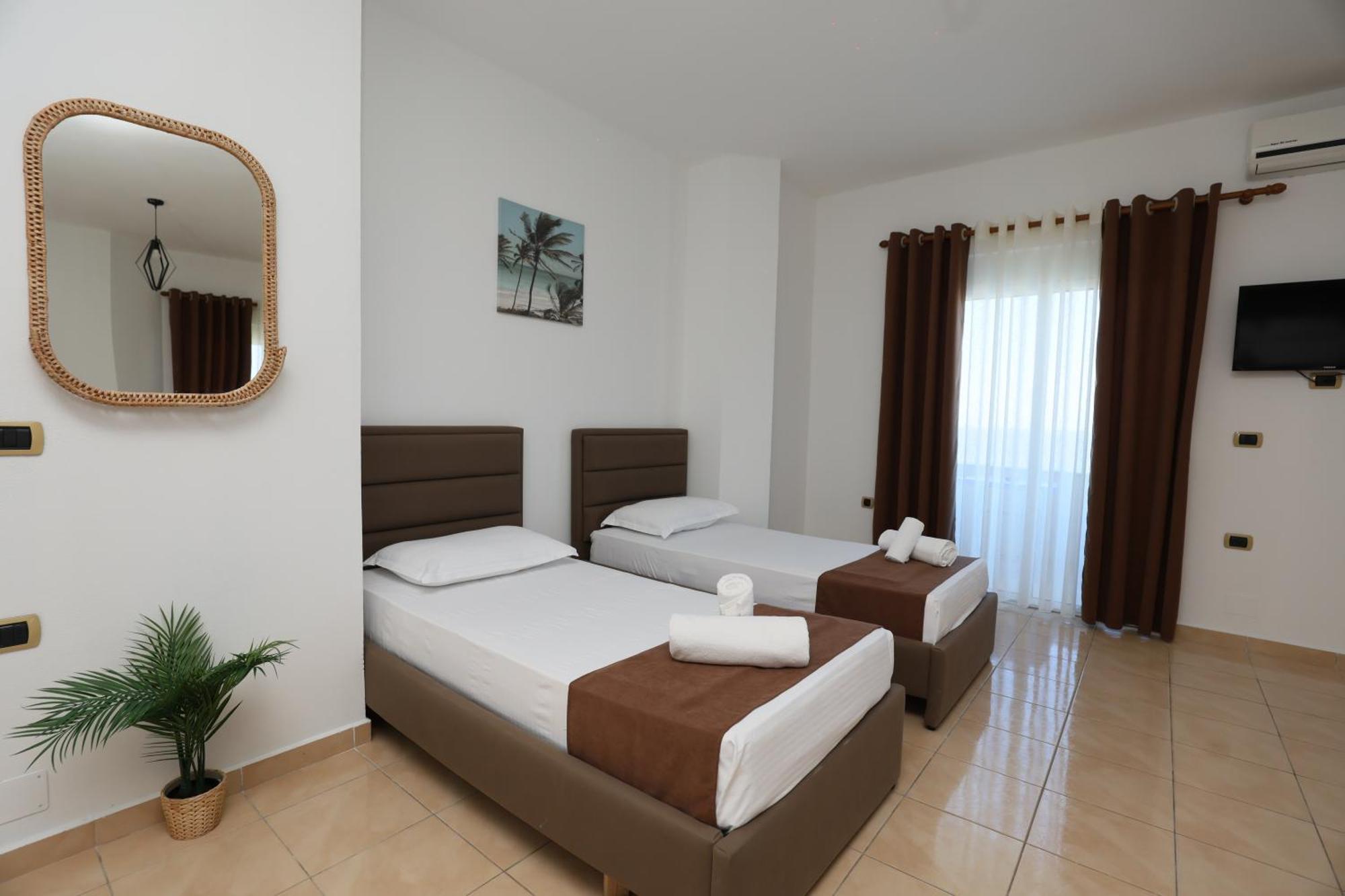 Michelle Apartments Ksamil Exterior photo